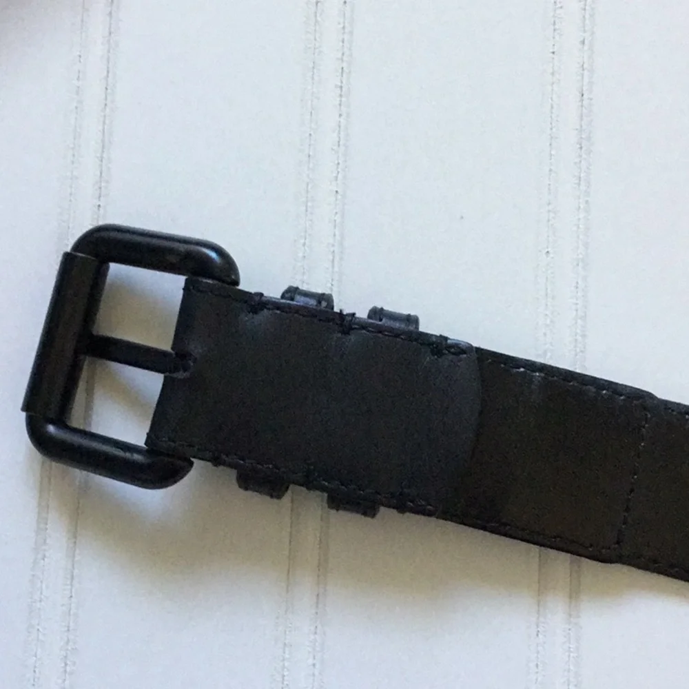 Burberry Haymarket Check Belt With Black hardware - Picture 4 of 6